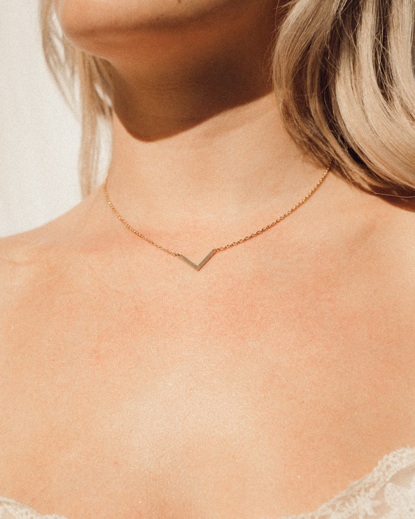 'Extraordinary Things Ahead' Gold Arrowhead Necklace
